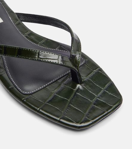 Toteme Tongs en cuir façon croco - Toteme - Modalova