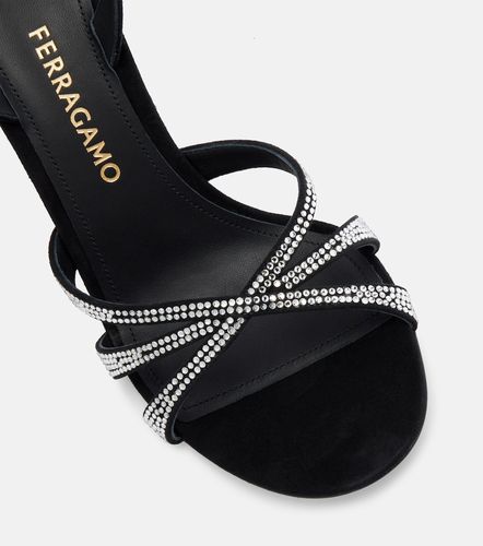 Sandales 90 en daim à cristaux - Ferragamo - Modalova