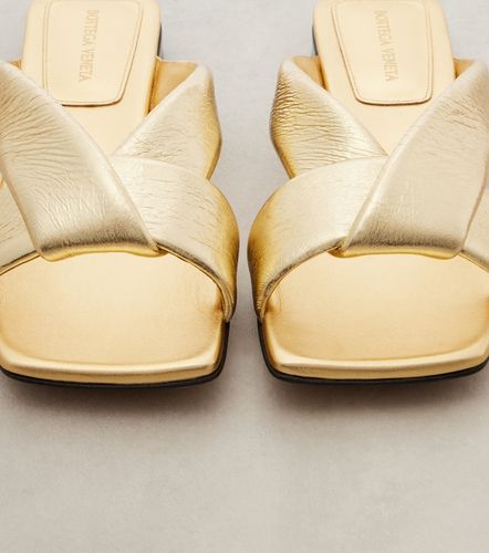 Mules Riva en cuir métallisé - Bottega Veneta - Modalova