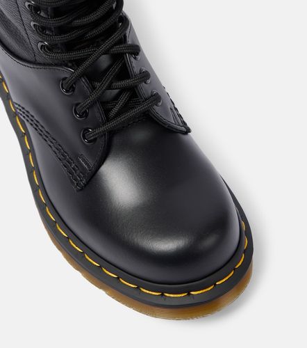 X Dr. Martens - Bottines 1490 10-Eye en cuir - MM6 Maison Margiela - Modalova