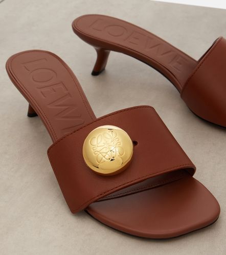 Loewe Mules Pebble Anagram en cuir - Loewe - Modalova