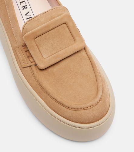Mocassins compensés Viv' Up en daim - Roger Vivier - Modalova