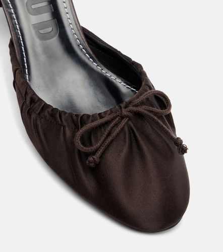 Escarpins slingback Alba en satin - Staud - Modalova