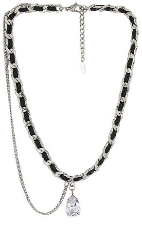 COLLIER DOUBLE CHAINE AVEC PENDENTIF in - 8 Other Reasons - Modalova