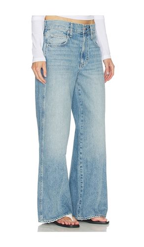 JAMBES LARGES KIRA en . Taille 24. Also en 26, 28, 32 - AMO Denim - Modalova