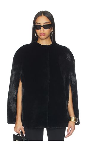 Sloane Cape en . Taille XS. Also en S, M - Apparis - Modalova