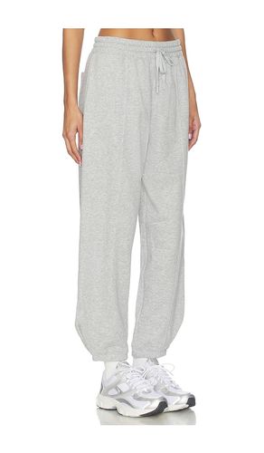 PANTALON SWEAT BARREL en . Taille L. Also en XS, XL - Beyond Yoga - Modalova