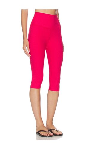 LEGGINGS PEDAL en . Taille S. Also en M, L - Beyond Yoga - Modalova