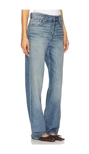 Bella Low Rise Boyfriend Jeans en . Taille 23. Also en 24, 25, 26, 27, 28, 29, 30 - GRLFRND - Modalova