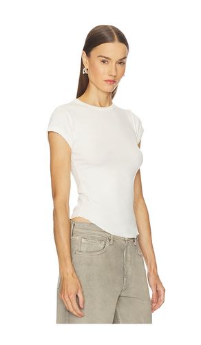 T-SHIRT SCOOP HEM BABY TEE en . Taille S. Also en XL - GRLFRND - Modalova