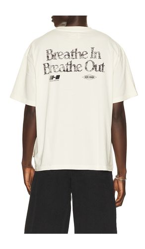 T-SHIRT en . Taille S. Also en L, XL/1X - Honor The Gift - Modalova