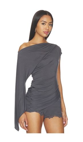 Violette Asymmetrical Top en . Taille XS. Also en S, M - I.AM.GIA - Modalova