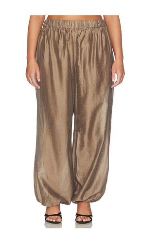 PANTALON HARMI en . Taille L. Also en XL - L'Academie - Modalova