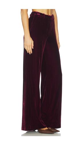 JAMBES LARGES PILAR en . Taille 0. Also en 4, 8, 10, 12 - L'AGENCE - Modalova