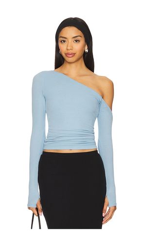 Magdaleno Long Sleeve Asymmetrical Fitted Cold Shoulder Top in . Size M, S, XL, XS - Michael Lauren - Modalova