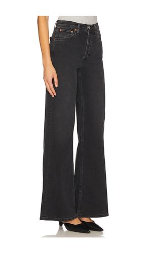 JAMBES LARGES en . Taille 24. Also en 26, 27, 28, 31 - RE/DONE - Modalova