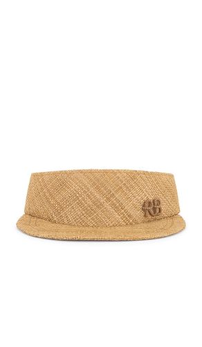 VISIÈRE EN PAILLE MONOGRAM-EMBELLISHED STRAW VISOR en - Ruslan Baginskiy - Modalova