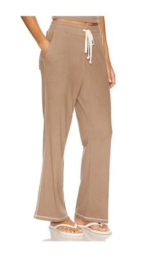 PANTALON FLARE en . Taille M. Also en XL - SUNDRY - Modalova