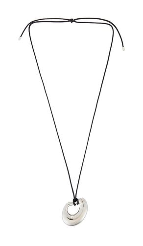 SAUTOIR PENDENTIF DELPHINE en - SHASHI - Modalova