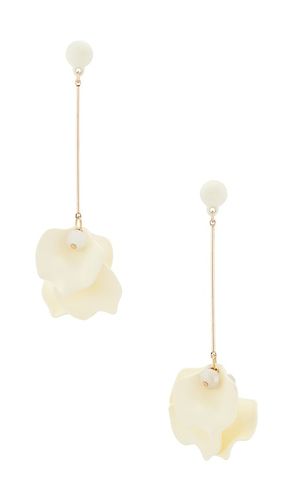 BOUCLES D'OREILLES PENDANTES PATUNIA en - SHASHI - Modalova