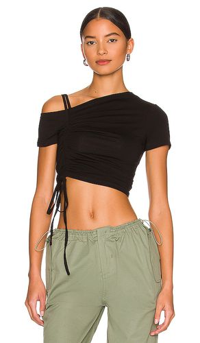 Kylie Ruched Front Top in . Size M, S, XS, XXS - superdown - Modalova