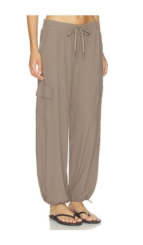 Nico Airweight Cargo Pant en . Taille XS. Also en S, M, L - Splits59 - Modalova