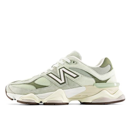 New Balance 9060 Olivine - New Balance - Modalova