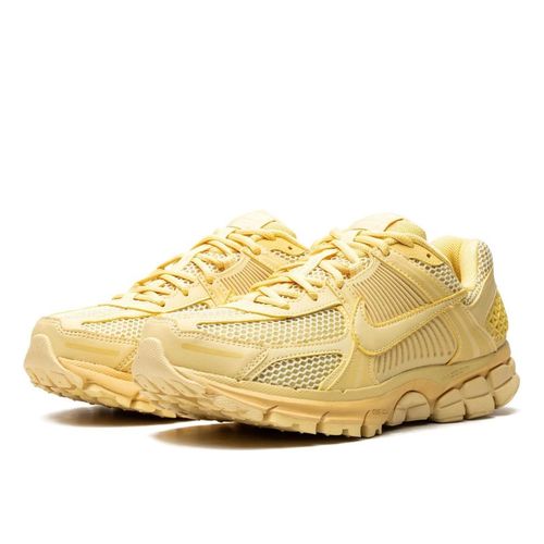 Nike Zoom Vomero 5 Saturn Gold - Nike - Modalova