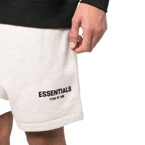 Essentials Short Light Oatmeal - Fear of God - Modalova