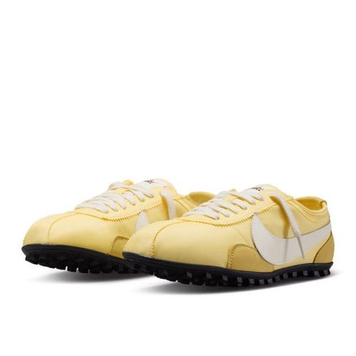 Nike Moon Shoe Soft Yellow - Nike - Modalova
