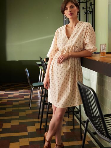 Robe grossesse imprimée fleurs sable - Envie De Fraise - Modalova