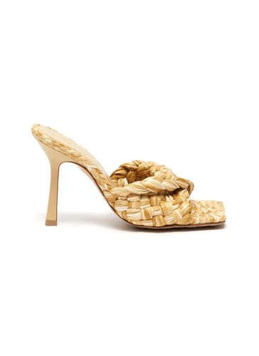 Square toe Intrecciato raffia sandals - BOTTEGA VENETA - Modalova