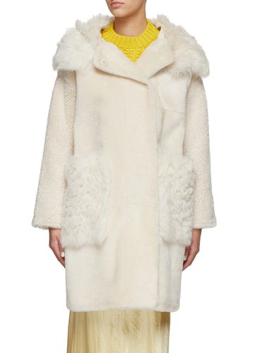 Long Sleeves Lamb Fur Coat - YVES SALOMON - Modalova