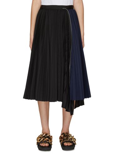 ASYMMETRIC ZIPPER DETAIL PLEATED MIDI SKIRT - SACAI - Modalova