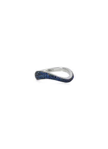 ‘Talay' Micro Sapphire Pavé 18K White Gold Wave Ring - KAVANT & SHARART - Modalova