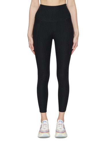 ‘OUT OF POCKET' CORE HIGH RISE SPACEDYE CAPRI LEGGINGS - BEYOND YOGA - Modalova