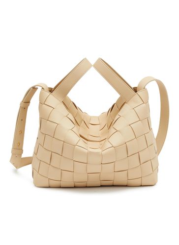 ‘Bowling Cassette' Woven Leather Bag - BOTTEGA VENETA - Modalova