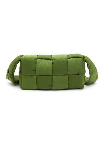 Woven Padded Nylon Messenger Bag - BOTTEGA VENETA - Modalova