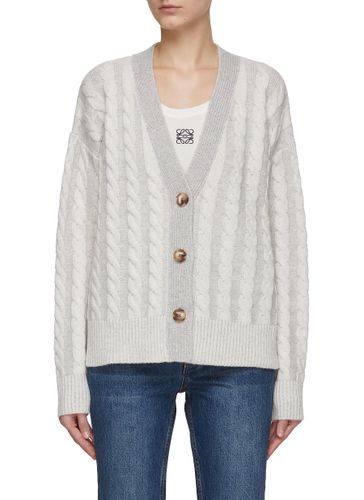BUTTONED CABLE KNIT CARDIGAN - CO - Modalova