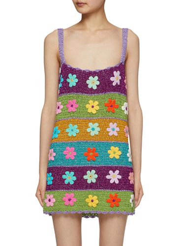 Flower Appliqué Cotton Knit Dress - ROSE CARMINE - Modalova