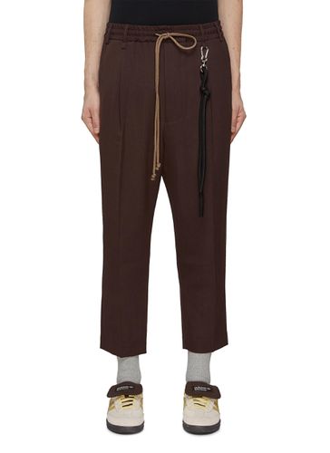 Rope Charm Cropped Pants - SONG FOR THE MUTE - Modalova