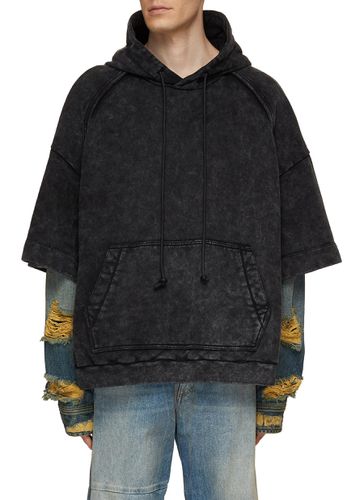 Washed Embroidered Hoodie With Layered Denim Sleeves - JUUN.J - Modalova