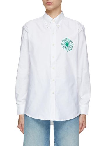 Flower Embroidered Oxford Shirt - MARDI MERCREDI - Modalova