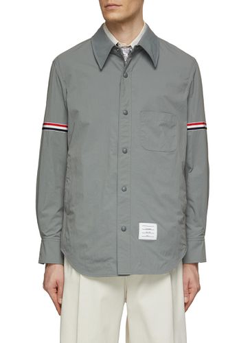 Tricoloured Armband Nylon Shirt Jacket - THOM BROWNE - Modalova