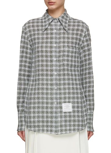 Easy Fit Exaggerated Point Collar Check Shirt - THOM BROWNE - Modalova