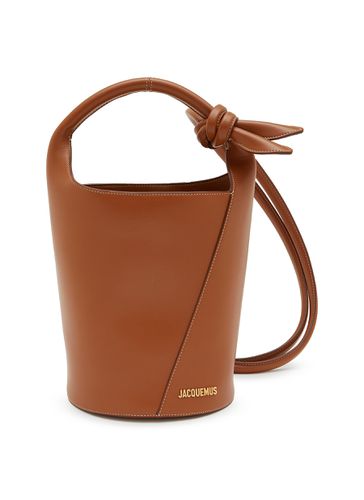 Le Petit Tourni Leather Bucket Bag - JACQUEMUS - Modalova