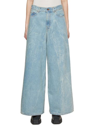Big Bethany Asian Fit Bleach Jeans - HAIKURE - Modalova