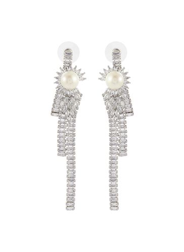 Pearl With Crystal Fringe Drop Earrings - VENNA - Modalova