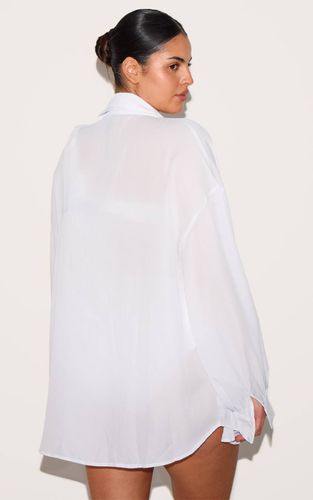 White Chemise De Plage Oversize Grande Taille | Taille 54 - PrettyLittleThing - Modalova