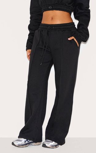 Black Jogging Petite À Jambes Larges Avec Détails De Coutures | Taille 42 - PrettyLittleThing - Modalova